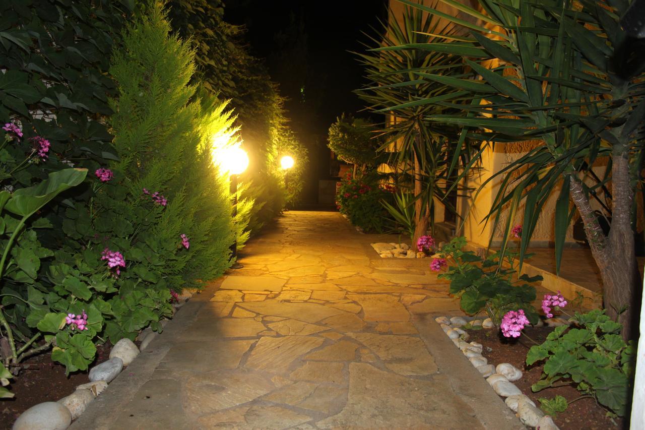 Petros Village Chersonissos Buitenkant foto