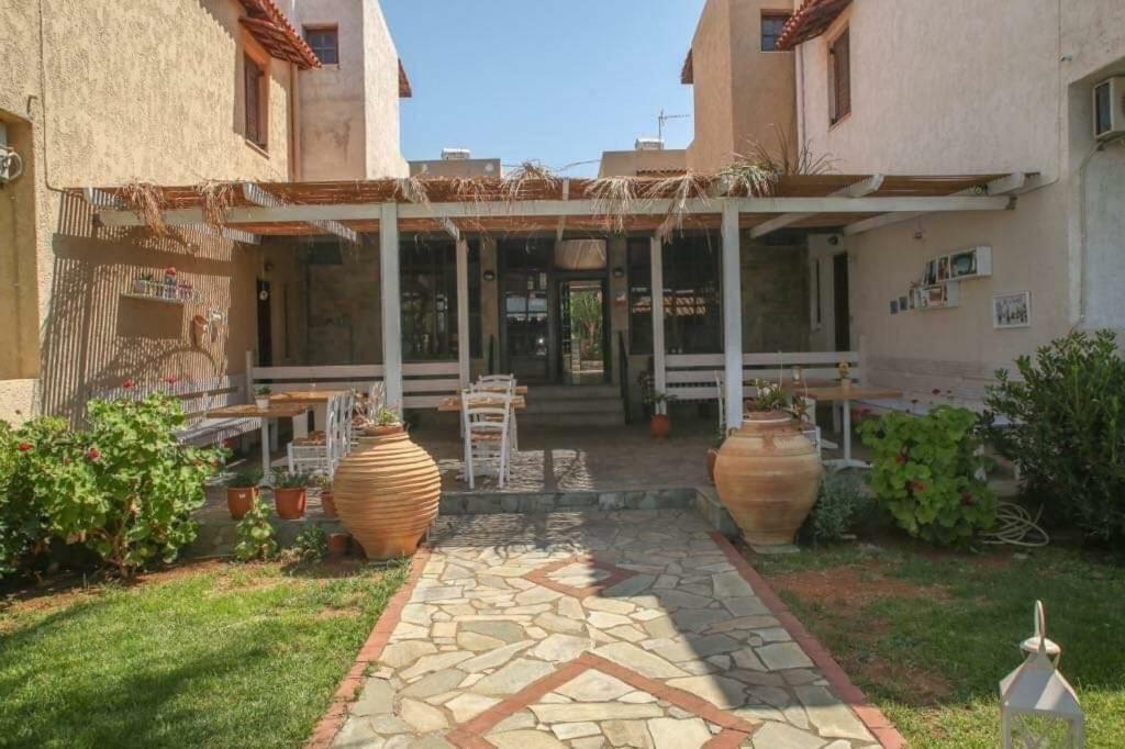 Petros Village Chersonissos Buitenkant foto